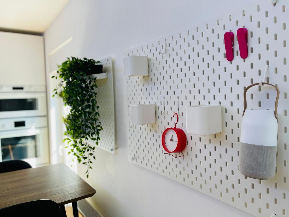 Violet Apartment By Alex Rafael Zagreb Exterior foto